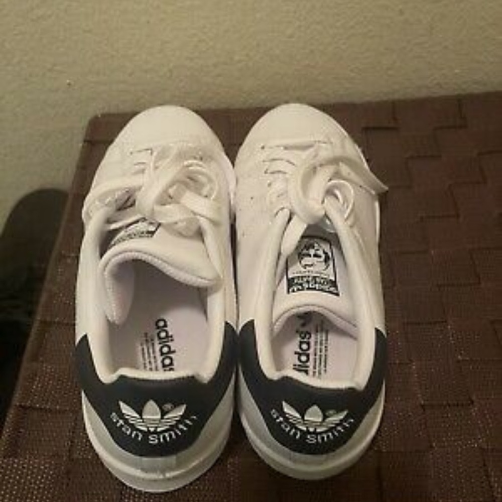 Size 6 .5- adidas Stan Smith White